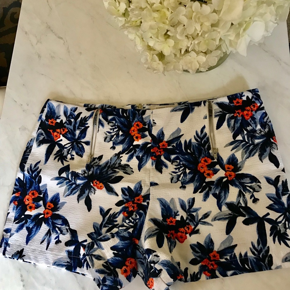 FLORAL HIGH WAISTED SHORTS